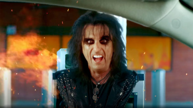 Desert Financial's Super Bowl commercial featuring Alice Cooper